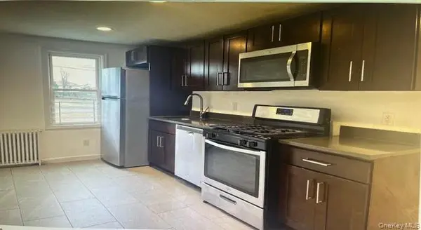45 James ST, Inwood, NY 11096
