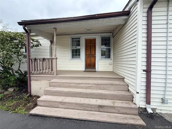 19 Quartz LN #1, Greenville, NY 12771
