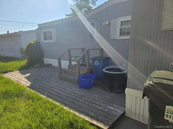 1964 River #57, Calverton, NY 11933