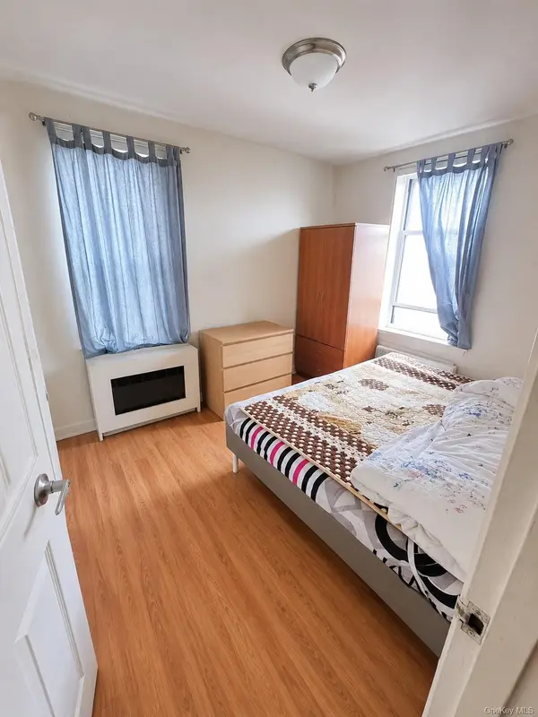 5133 Goldsmith ST #5A, Elmhurst, NY 11373