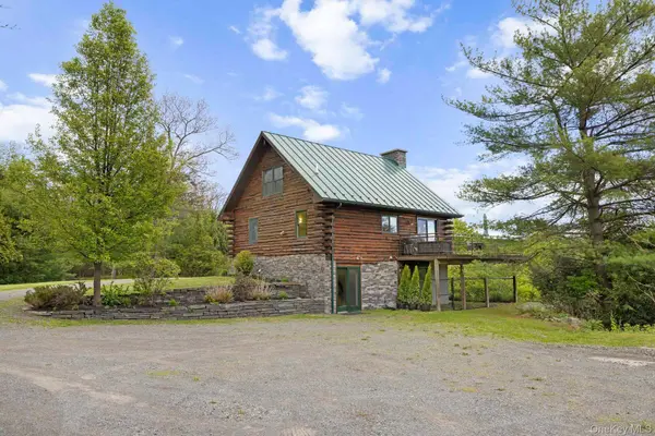 125 Stone RD, West Hurley, NY 12491