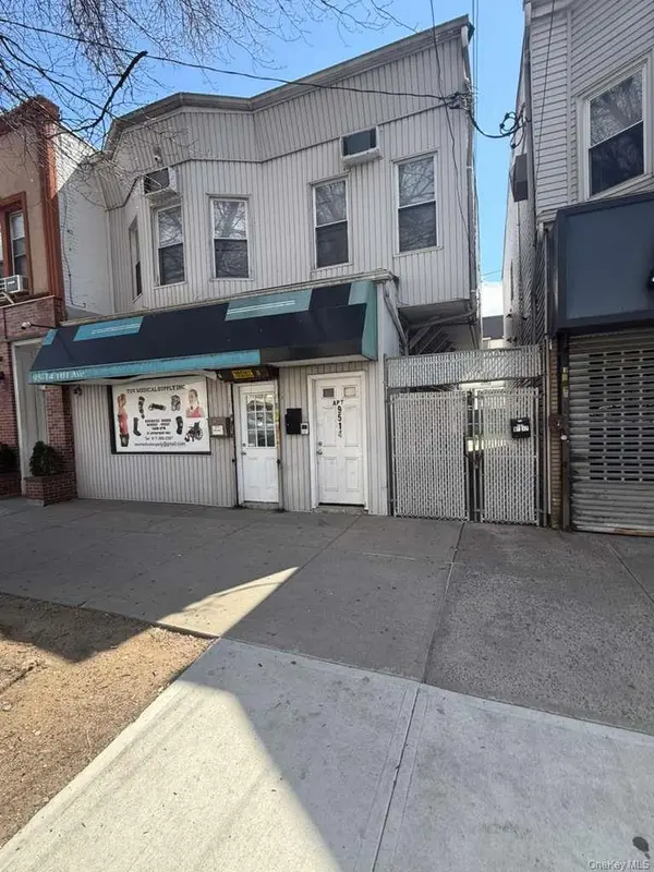 9514 101st AVE, Ozone Park, NY 11416