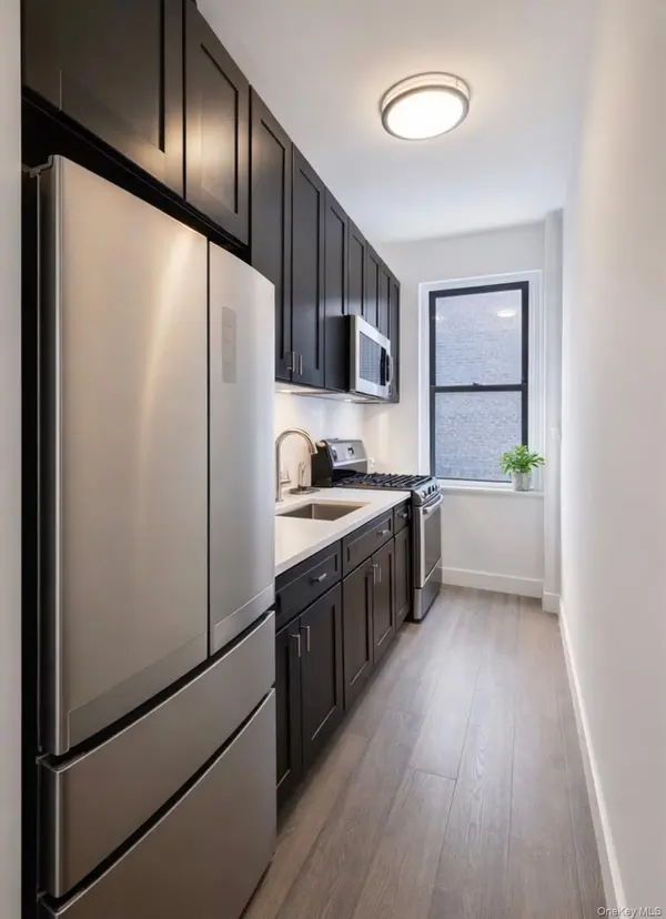 3000 Valentine AVE #2E, Bronx, NY 10458