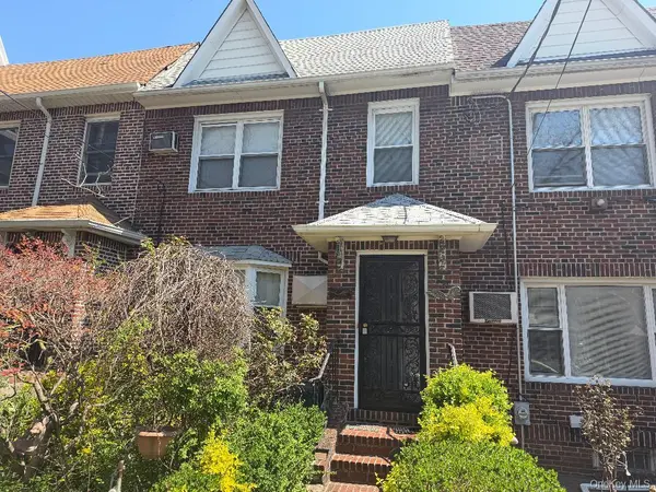 6333 83rd ST, Middle Village, NY 11379