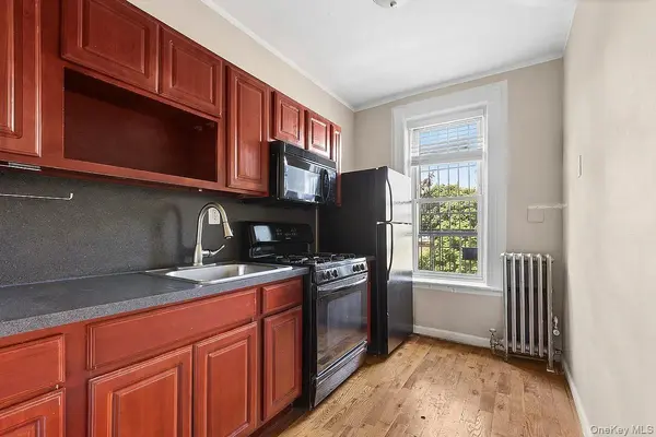 381 Sumpter ST, Brooklyn, NY 11233