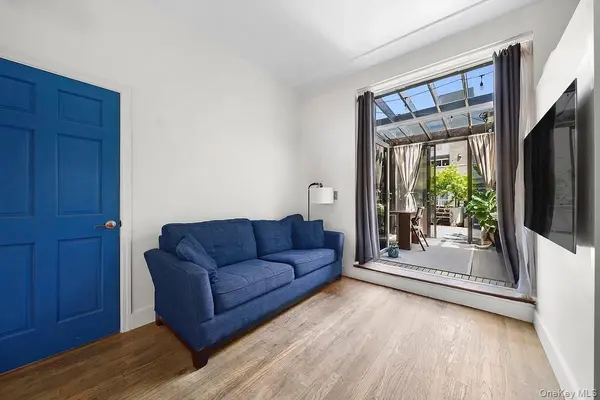 91 Grand AVE #4D, Brooklyn, NY 11205