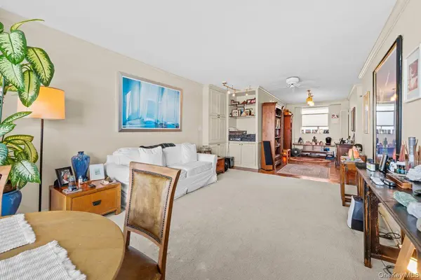 2575 Palisade AVE #12C, Bronx, NY 10463