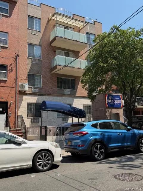 139-15 34th AVE #4B, Flushing, NY 11354