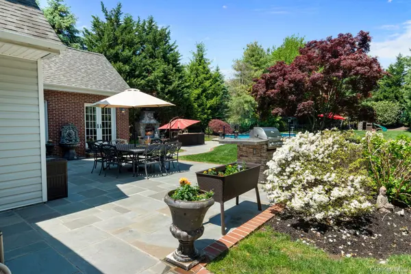 34 Ketchum CT, East Northport, NY 11731
