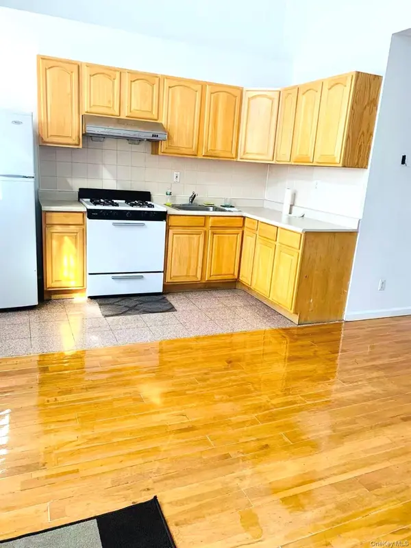 13-05 128th ST, College Point, NY 11356