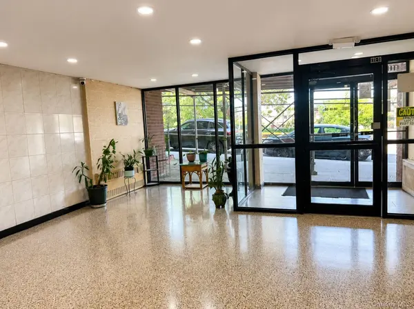 8616 60th AVE #3P, Elmhurst, NY 11373