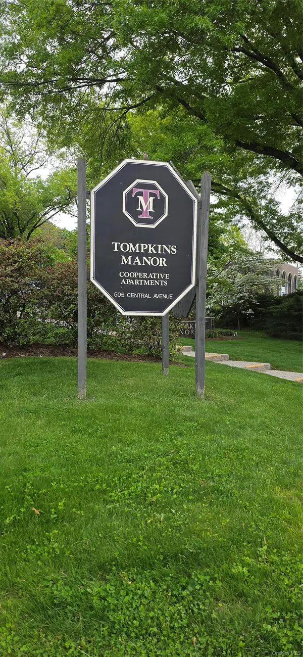 505 Central AVE #308, White Plains, NY 10606