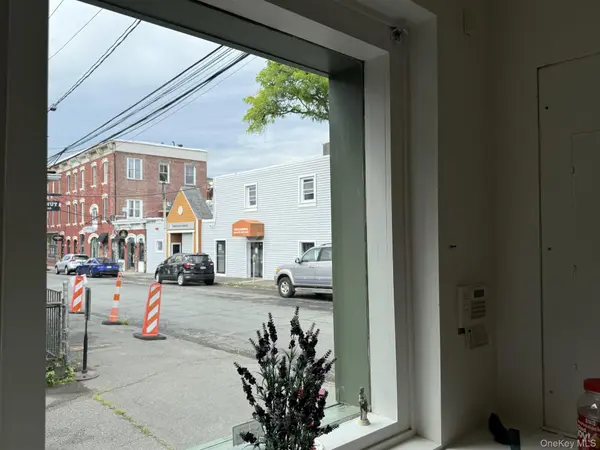27 N Franklin ST, Nyack, NY 10960