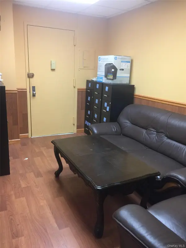 92-29 Queens BLVD #1E, Rego Park, NY 11374