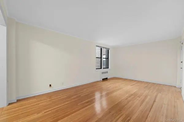 3751 86th ST #4H, Jackson Heights, NY 11372