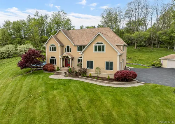 161 Pleasant Ridge RD, Poughquag, NY 12570