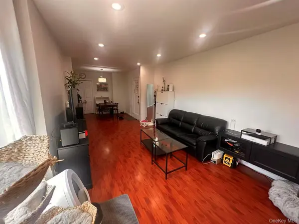 139-15 28 RD #6G, Flushing, NY 11354