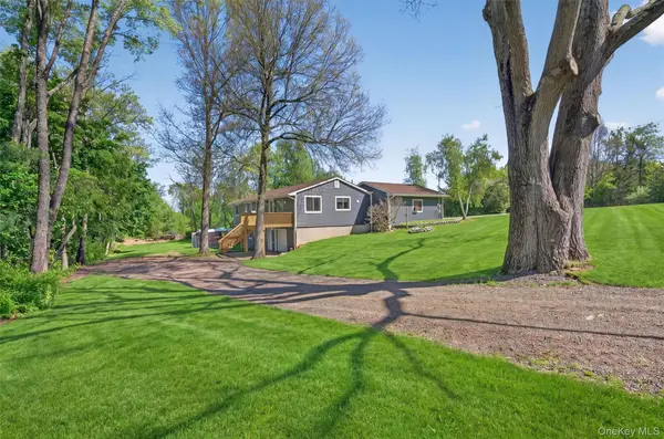 1 Harvest CIR, Warwick, NY 10990