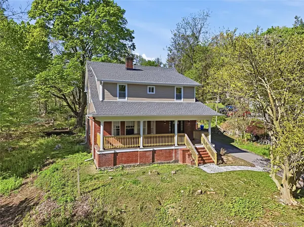24 Summit AVE, Harriman, NY 10926