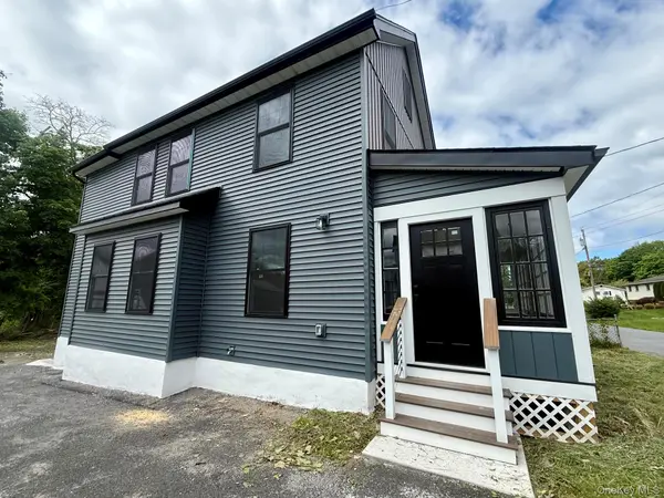 7 Frost LN, Cornwall, NY 12518