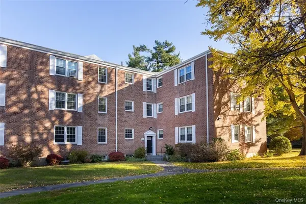 751 N Broadway #1C, Hastings-on-hudson, NY 10706