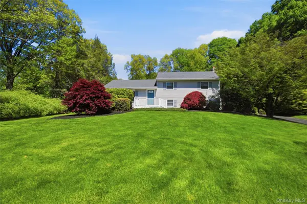 32 Meadow Ridge RD, Brewster, NY 10509