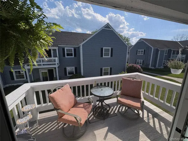 600 Commons WAY #E, Fishkill, NY 12524