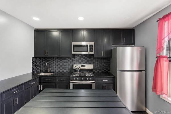 180 Fountain AVE, Brooklyn, NY 11208