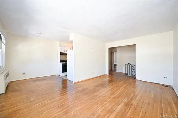 5-11 College Point BLVD, College Point, NY 11356