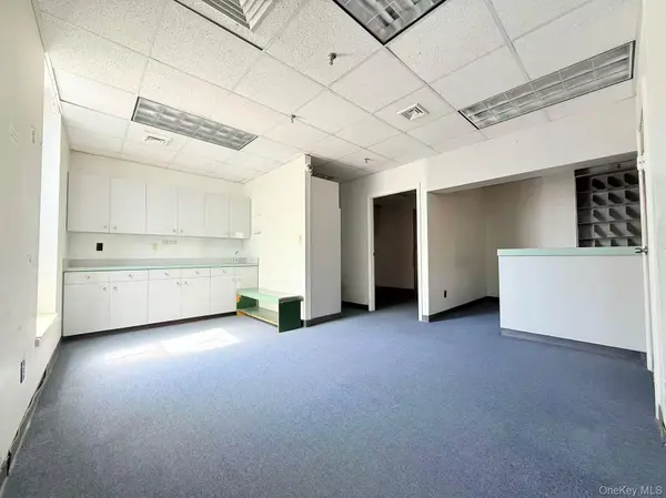 7 Chatham SQ #704, New York (manhattan), NY 10038