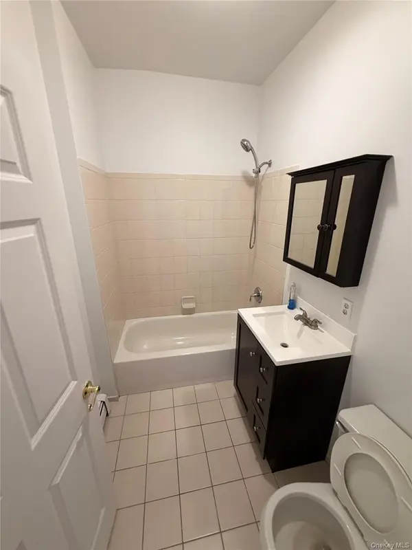 126-06 172nd ST, Jamaica, NY 11434