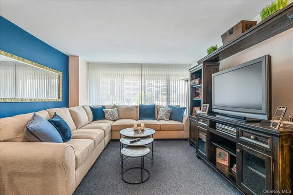 18-15 215 STREET #1G, Bayside, NY 11360