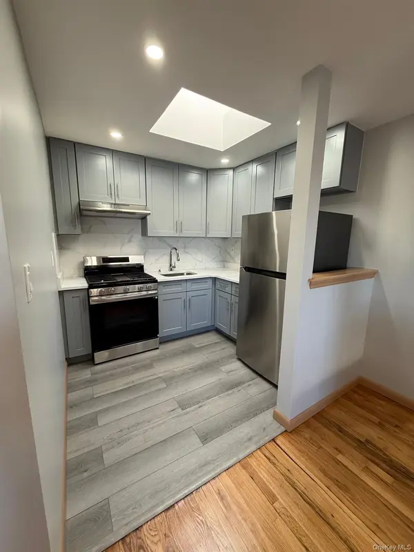 12408 94th AVE, Richmond Hill, NY 11419