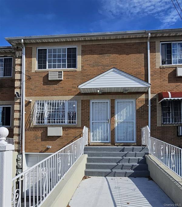 12408 94th AVE, Richmond Hill, NY 11419
