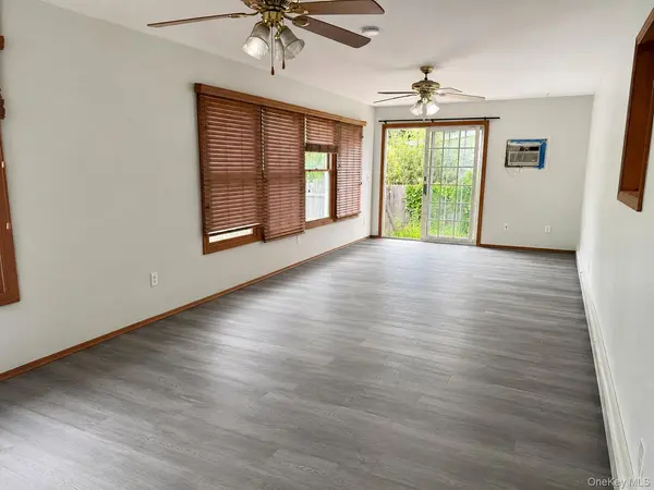 218 Bayview Drive, Mastic Beach, NY 11951