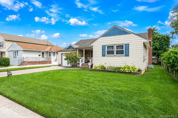 710 Lafayette AVE, Uniondale, NY 11553