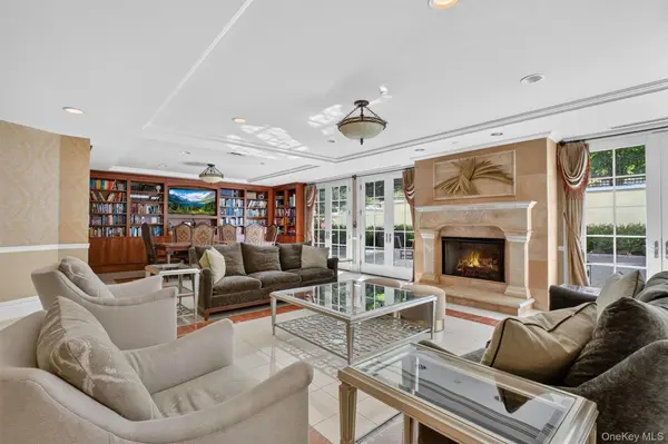 436 Trump PARK, Shrub Oak, NY 10588