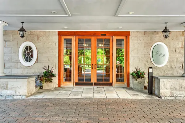 436 Trump PARK, Shrub Oak, NY 10588