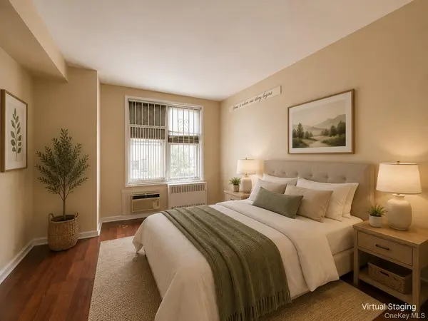 3425 150th Pl #1E, Flushing, NY 11354