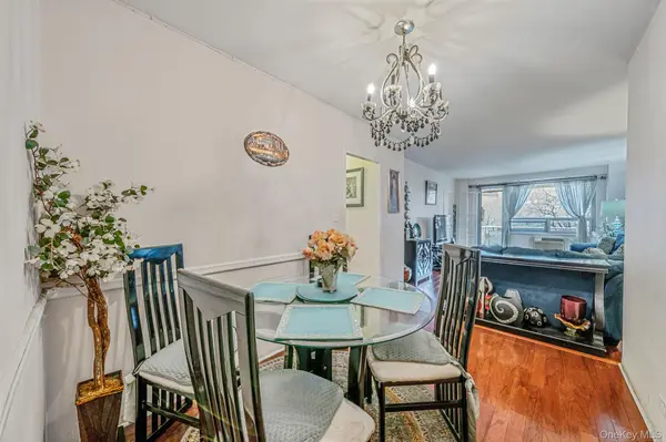 61-25 97th ST #2B, Rego Park, NY 11374