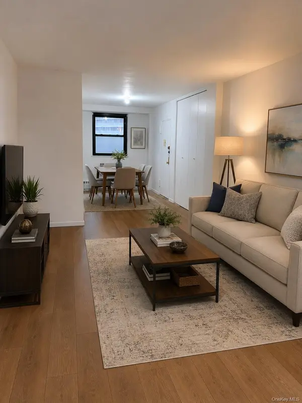 61-55 98th ST #14F, Rego Park, NY 11374