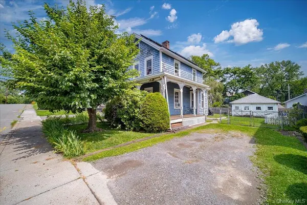 5 Maple ST, Beacon, NY 12508