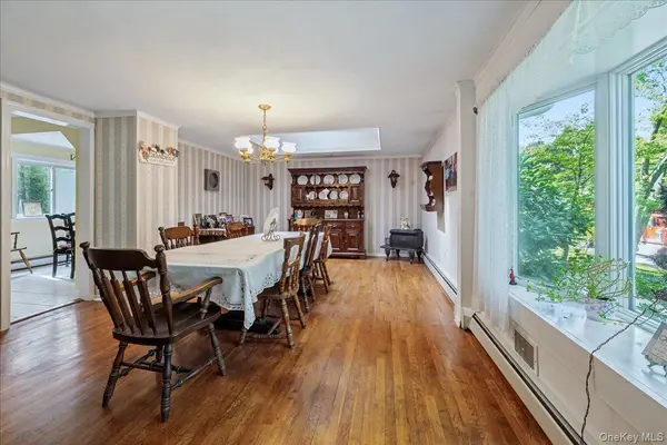 32 Carolina DR, New City, NY 10956