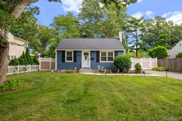 1347 Peters BLVD, Bay Shore, NY 11706
