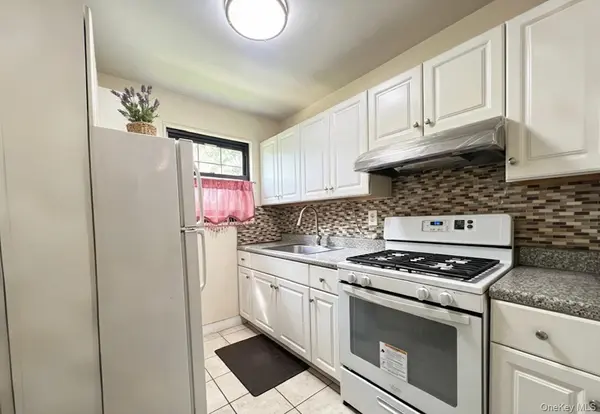 69-12 138th Street #B, Flushing, NY 11367