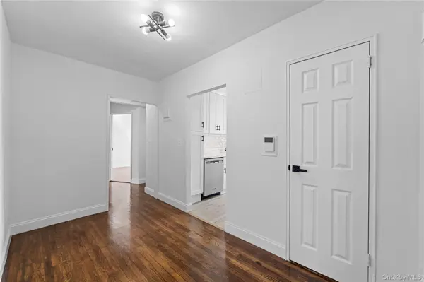 37-26 87th ST #5F, Jackson Heights, NY 11372
