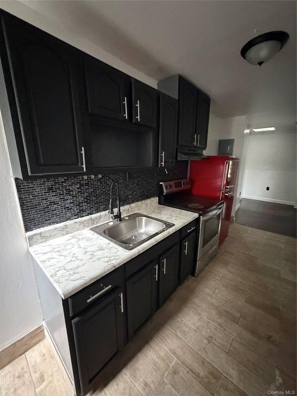 15 Irving Place, Brooklyn, NY 11238