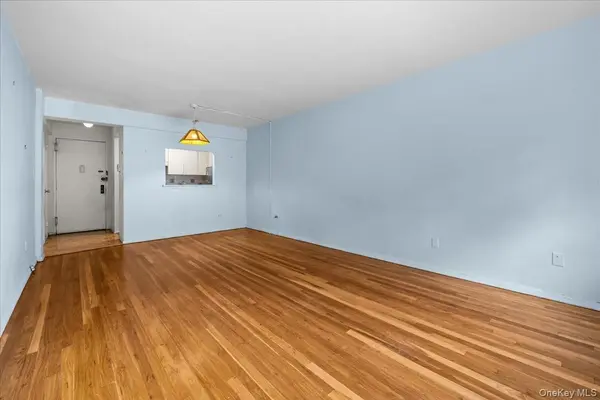 3030 Johnson AVE #3D, Bronx, NY 10463