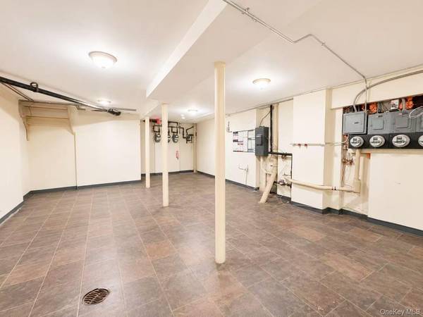 4153 53rd ST, Woodside, NY 11377