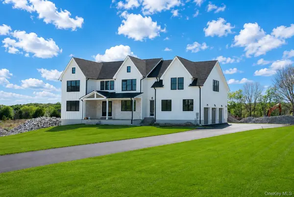 71 Abu Mousa DR, Lagrangeville, NY 12540